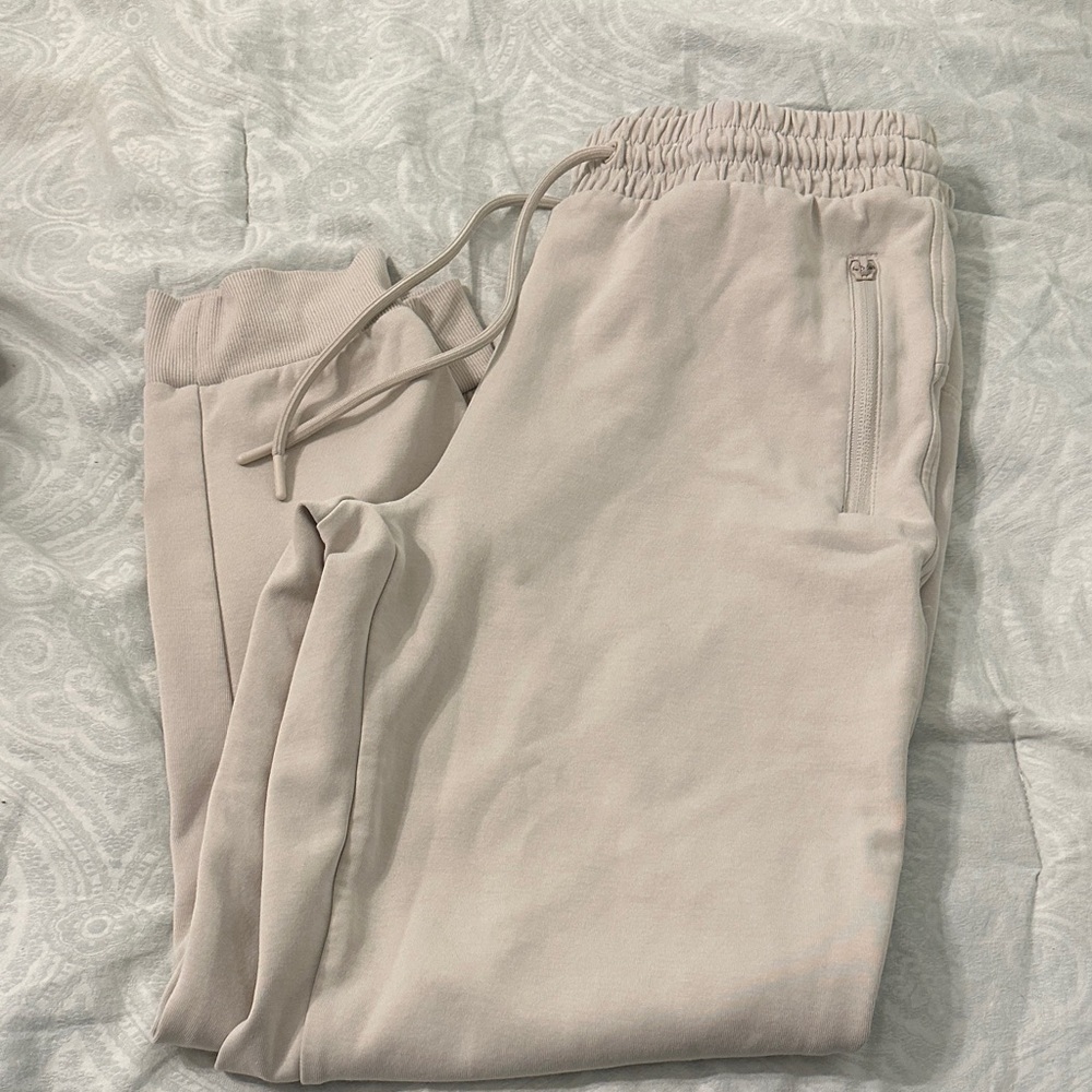 Old Navy womans Light Beige Joggers